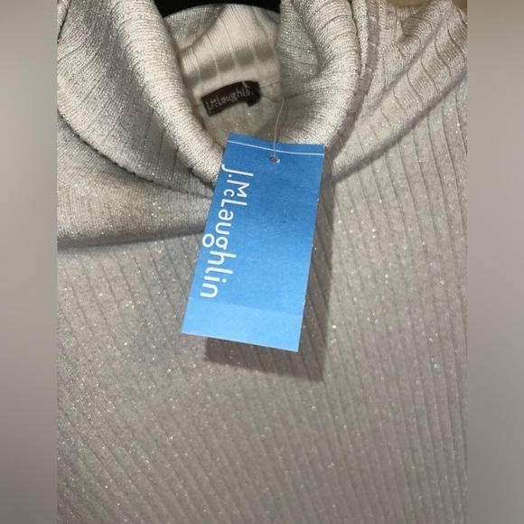 New ▶️ J.McLaughlin ◀️ Metallic Silver Sparkle Arlette Turtle Neck Sweater Large - Picture 7 of 16